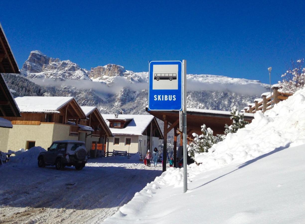 Apartments Serghela San Cassiano  Buitenkant foto