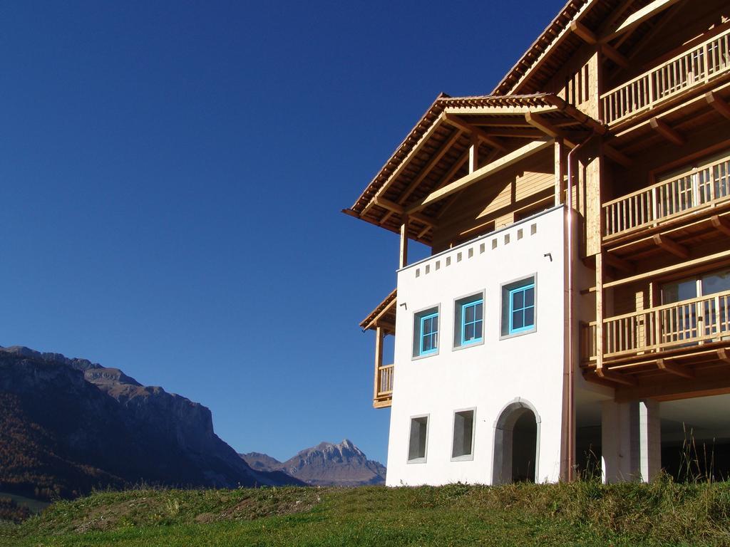 Apartments Serghela San Cassiano  Buitenkant foto